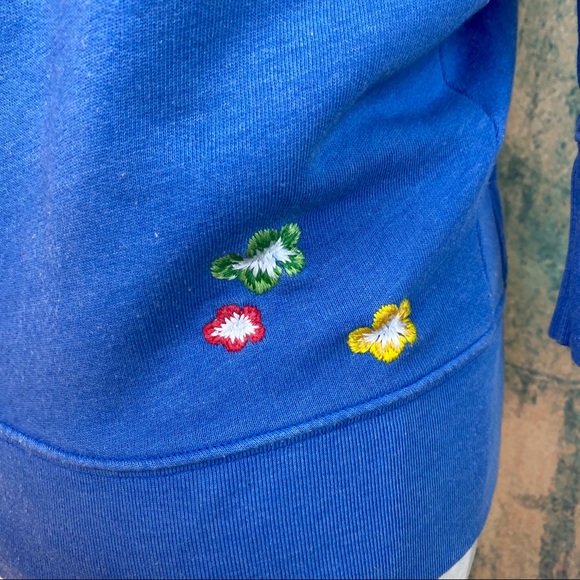 π PINK Victoriaβs Secret hoodie w/ dog & .... - Picture 4 of 7